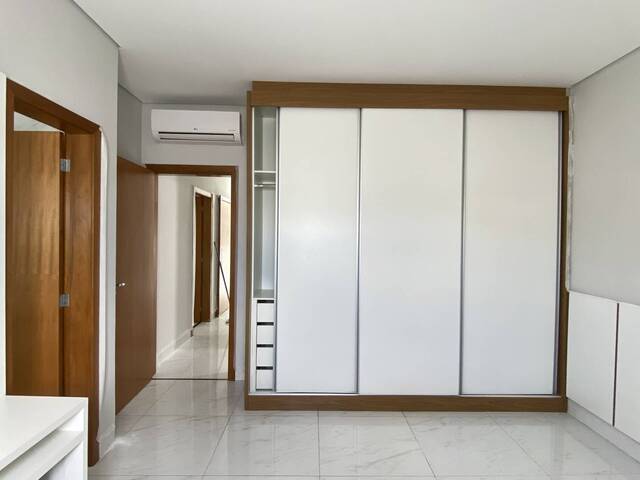 #28 - Casa para Venda em Cuiabá - MT - 2